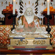 日蓮聖人坐像修復前